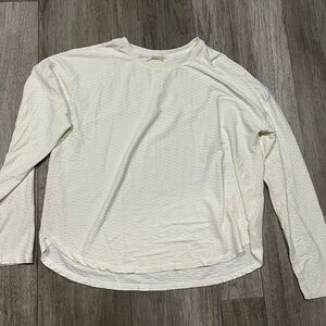 CALIA by Carrie Underwood Cream Long Sleeve Tee